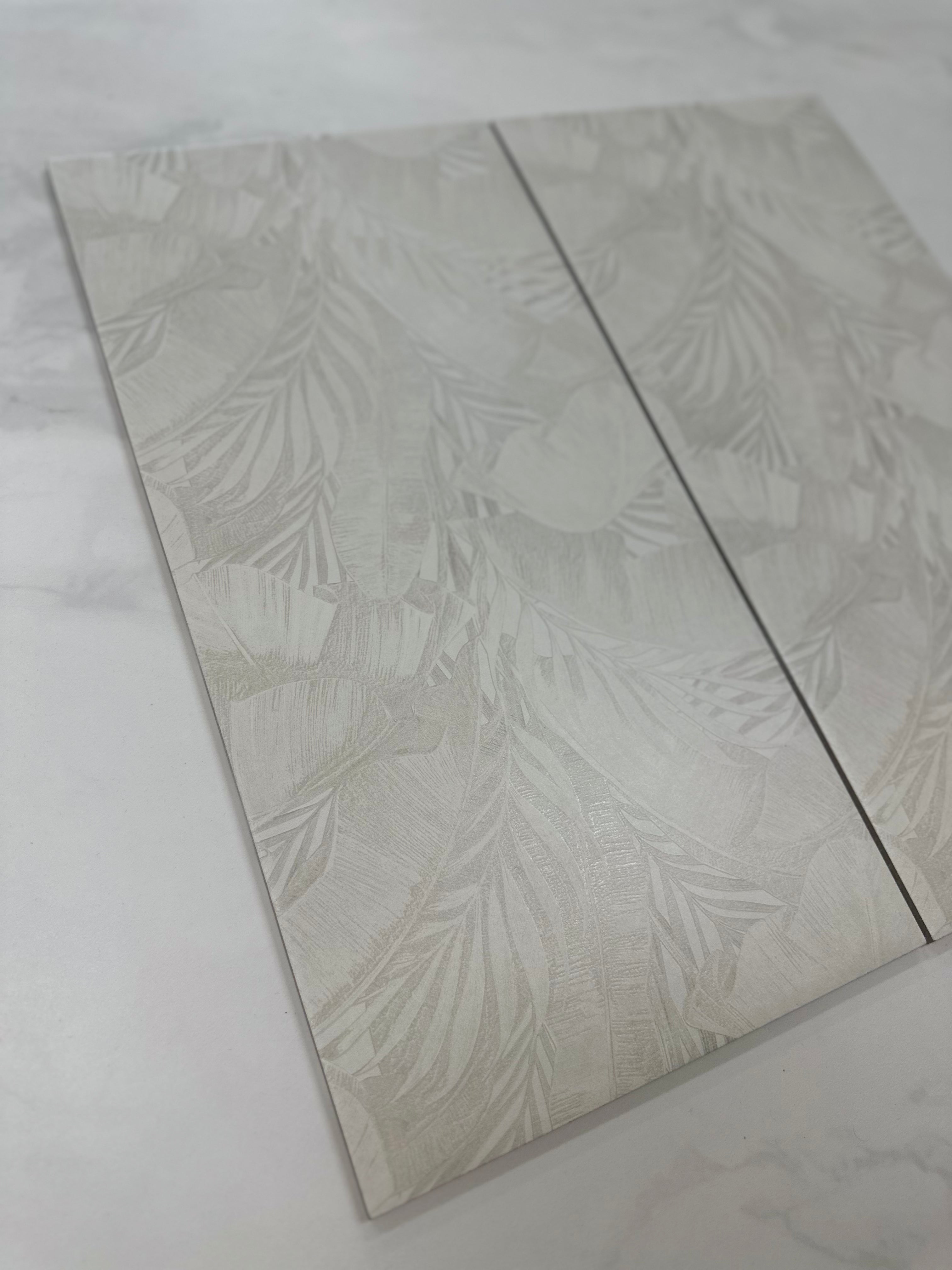 Evergreen - Silver - 300x600