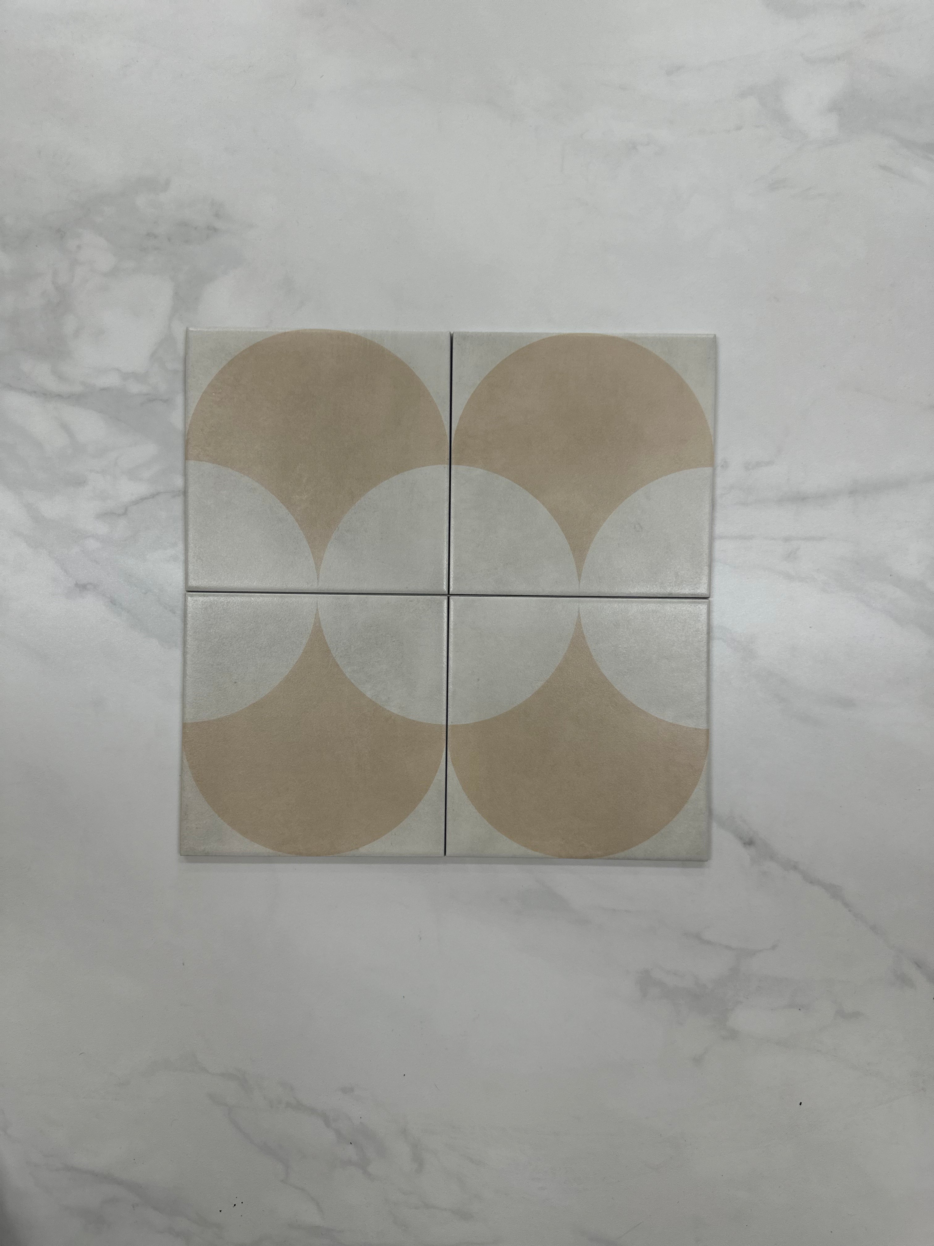 Lawson - Cream  20x20  Feature