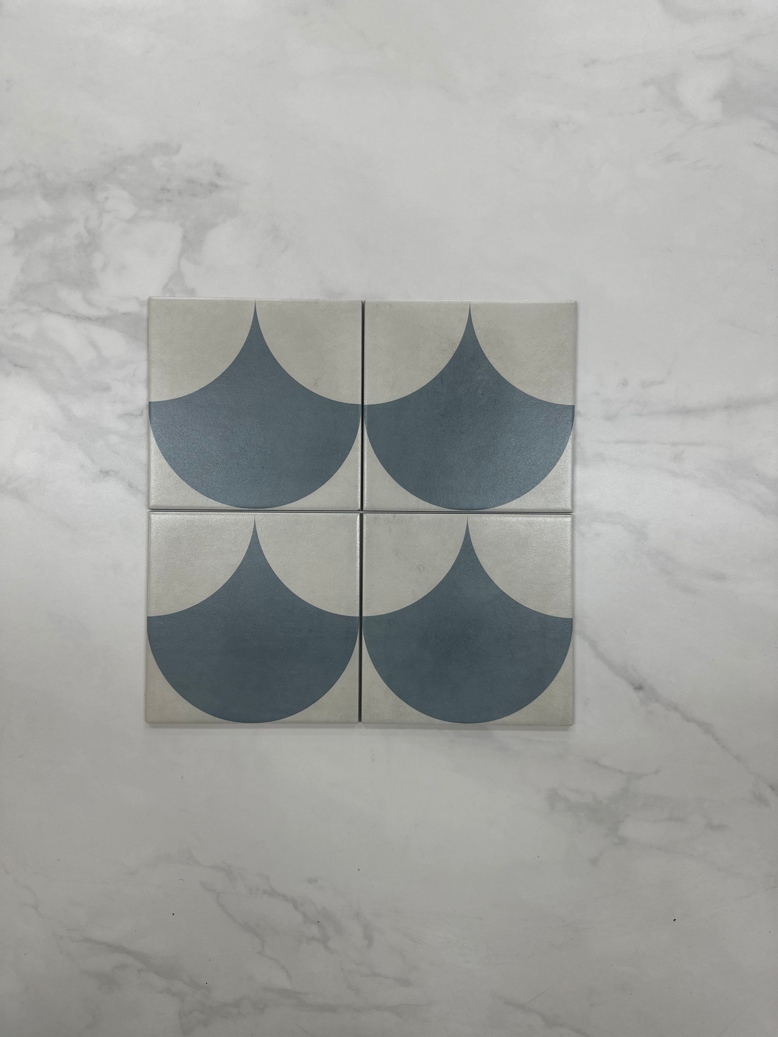 Lawson - Blue  20x20  Feature