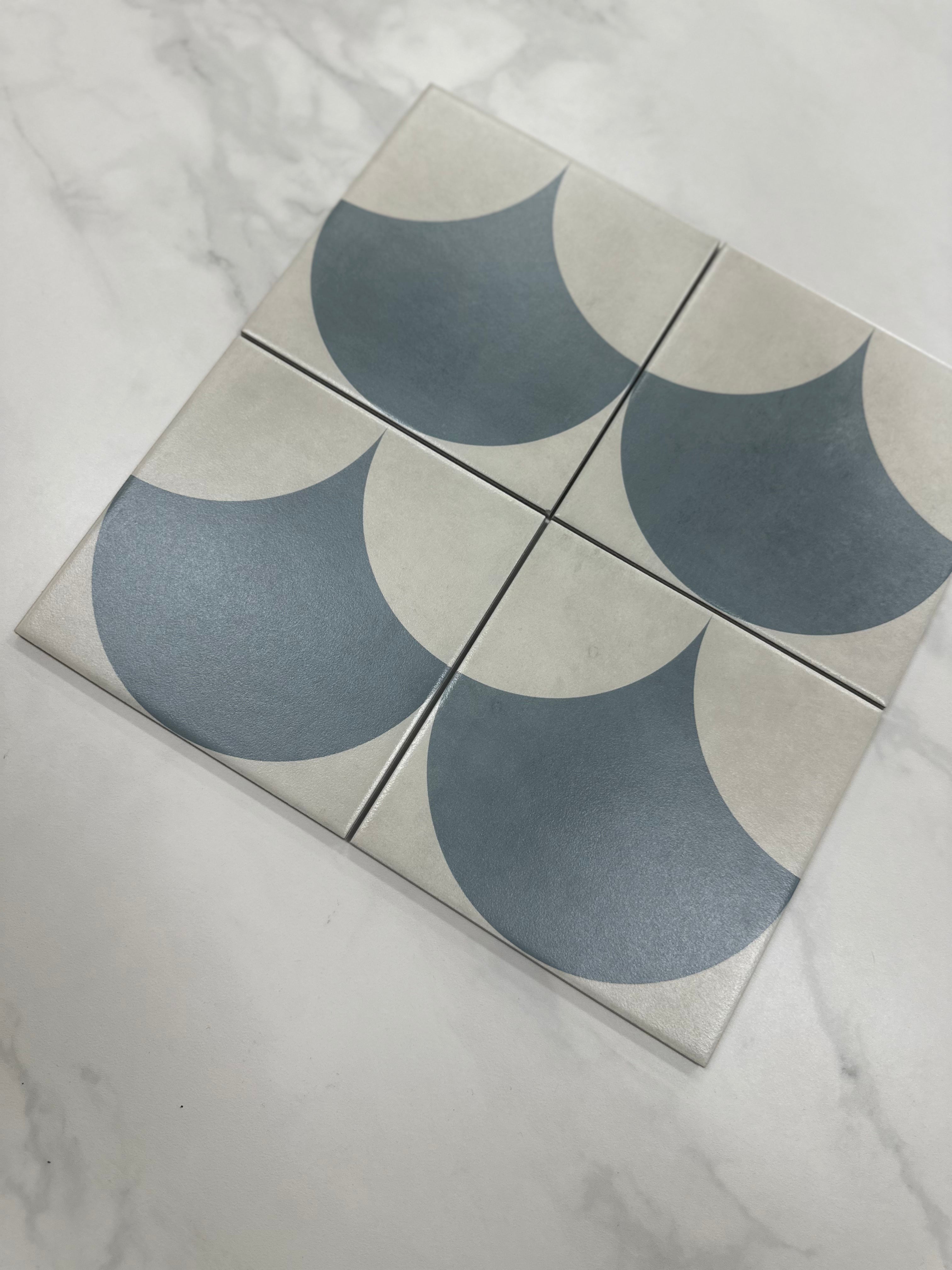 Lawson - Blue  20x20  Feature