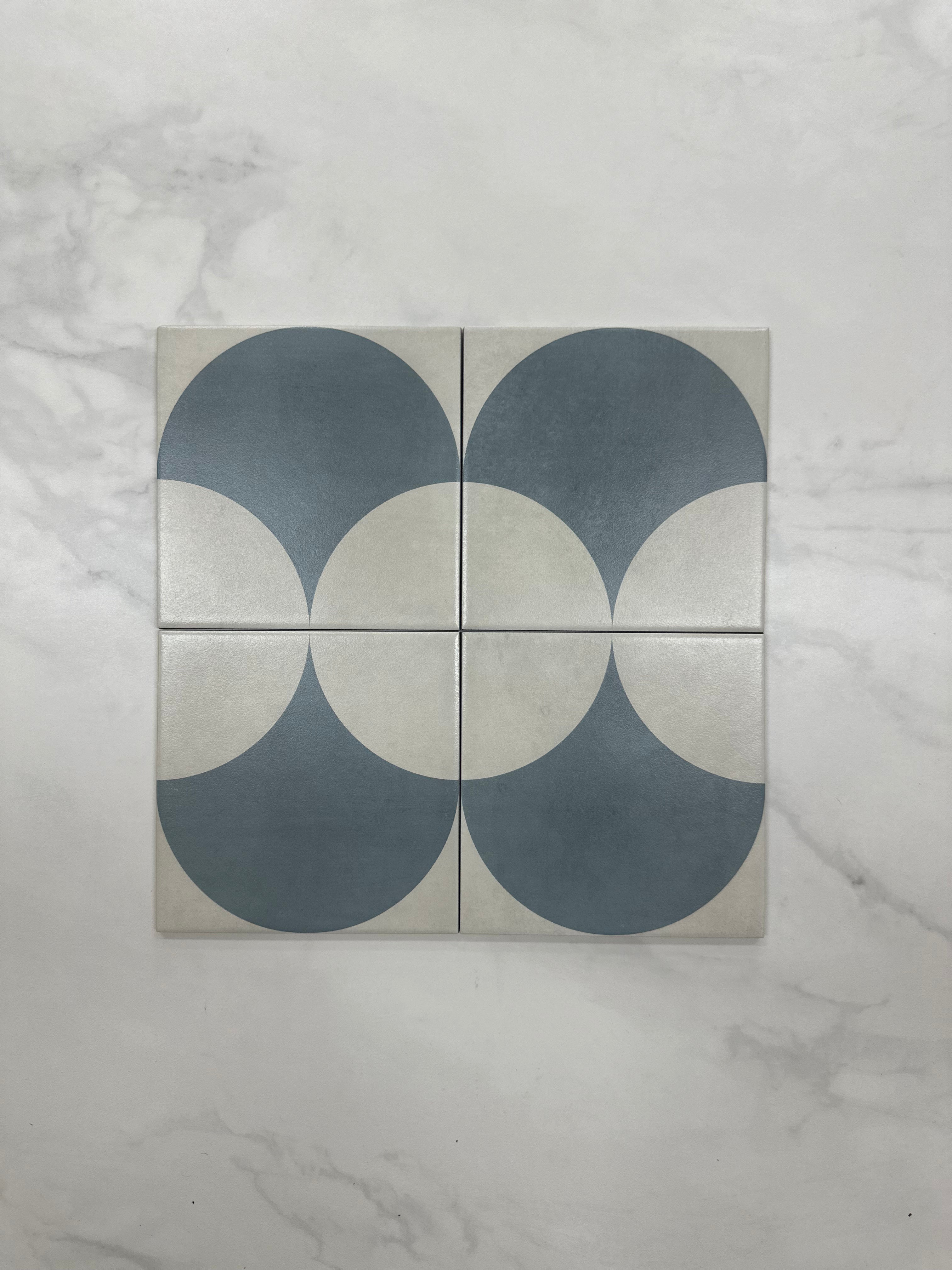 Lawson - Blue  20x20  Feature
